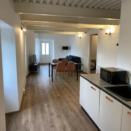 Al Fronte Mare Suites Apartments Muggia Exterior photo
