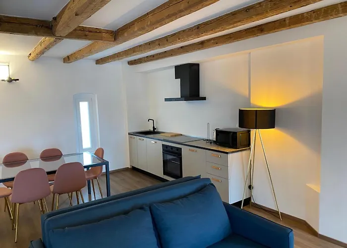 Al Fronte Mare Suites Apartments
