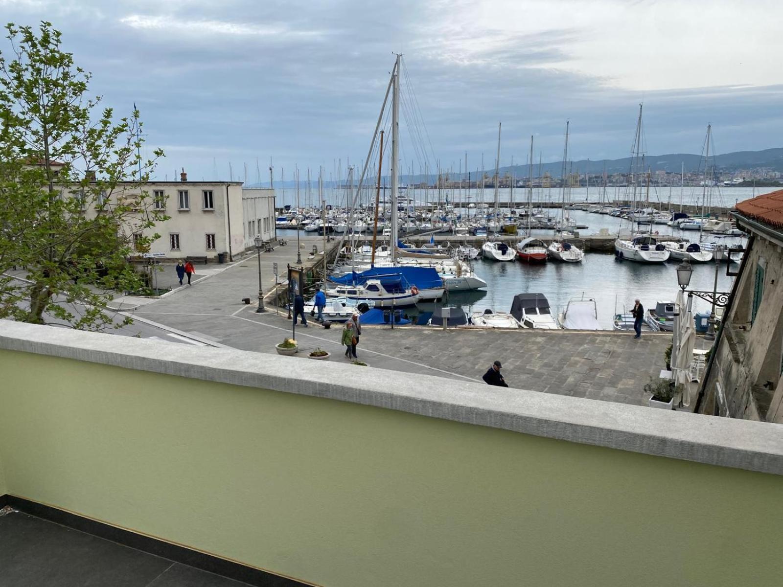 Apartment Al Fronte Mare Muggia